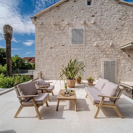 Kaleta Villa